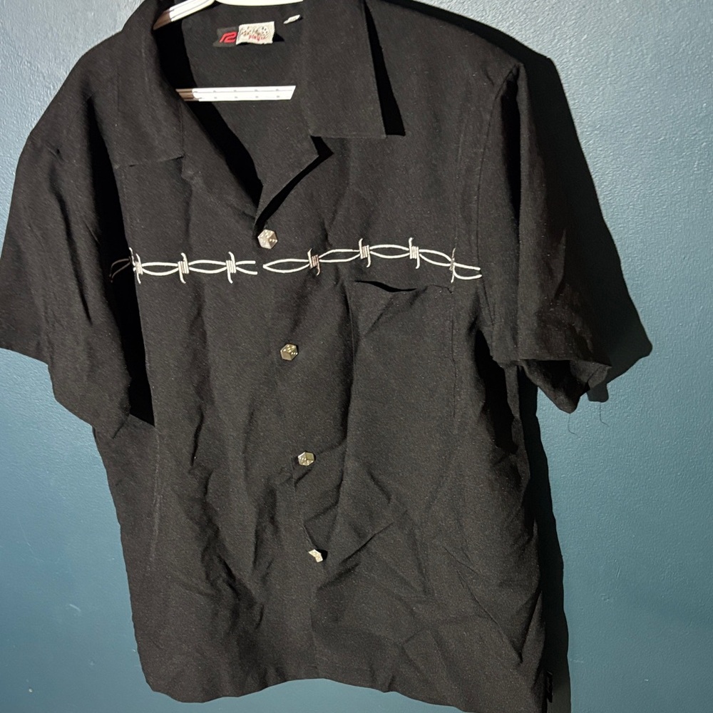 Vintage 90s Y2K embroidered Tribal R2 Randy River Button Up White Black T Shirt